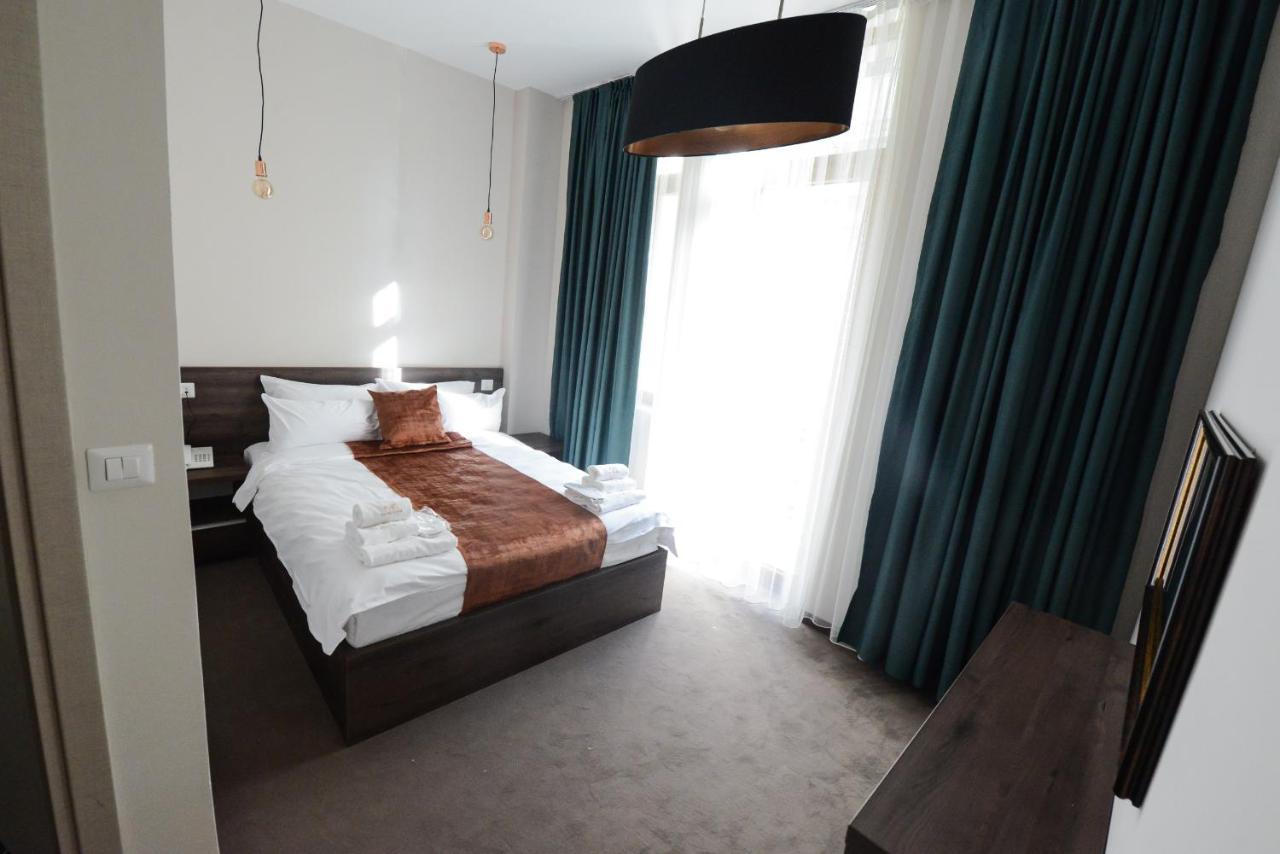 Hotel Cara 28 سكوبجي المظهر الخارجي الصورة