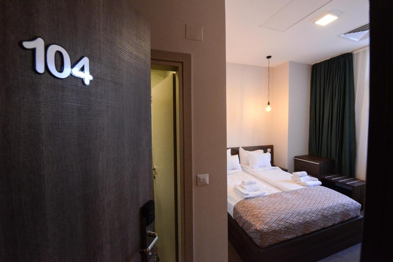Hotel Cara 28 سكوبجي المظهر الخارجي الصورة