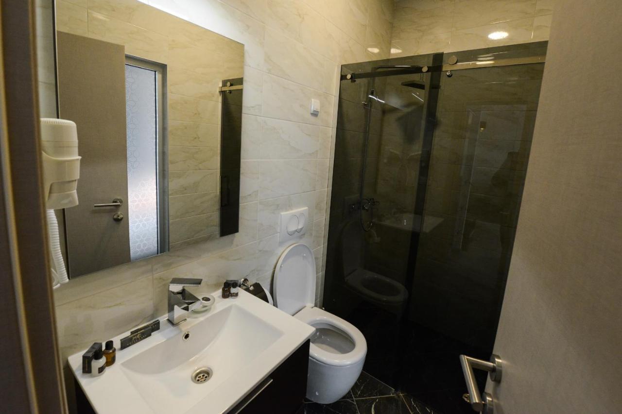 Hotel Cara 28 سكوبجي المظهر الخارجي الصورة
